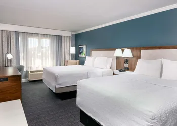 Hampton Inn Savannah-Historic District hotel thumbnail 8