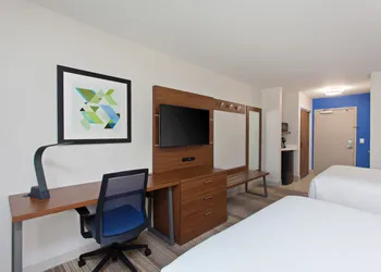 Holiday Inn Express Mira Mesa-San Diego by IHG hotel thumbnail 6