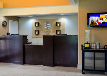Comfort Inn University Durham - Chapel Hill hotel thumbnail 2