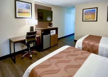 Quality Inn And Suites hotel thumbnail 6