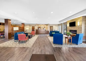 Comfort Inn & Suites West - Medical Center hotel thumbnail 4