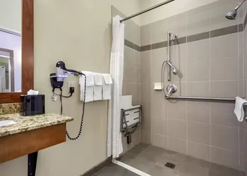 Comfort Inn & Suites West - Medical Center hotel thumbnail 6