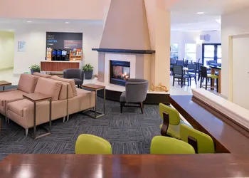 Holiday Inn Express Arcata / Eureka - Airport Area by IHG hotel thumbnail 3
