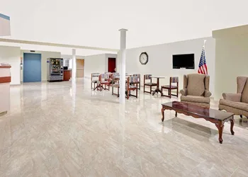 Microtel Inn & Suites by Wyndham Hagerstown by I-81 hotel thumbnail 2
