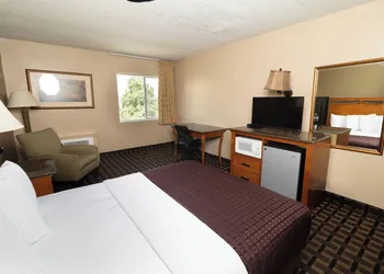 FairBridge Inn & Suites Lewiston hotel thumbnail 7