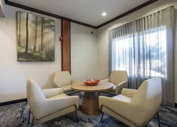 Fairfield Inn & Suites Marriott San Antonio Boerne hotel thumbnail 8