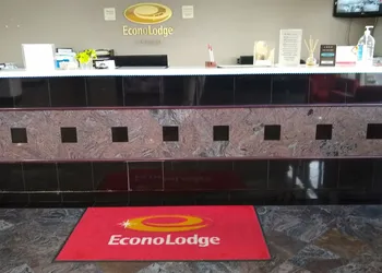 Econo Lodge Inn & Suites West - Energy Corridor hotel thumbnail 2