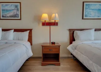 Ocean 1 Hotel and Suites hotel thumbnail 8