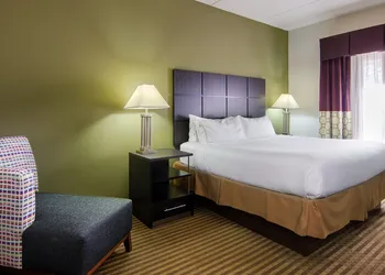 Holiday Inn Express Hotel & Suites Mooresville - Lake Norman by IHG hotel thumbnail 7