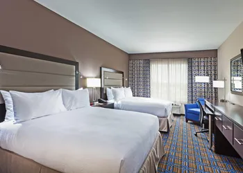 Clarion Hotel The Colony - Plano West hotel thumbnail 4