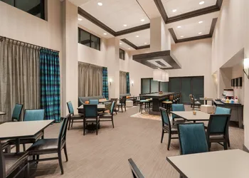 Hampton Inn & Suites West Des Moines/SW Mall Area hotel thumbnail 4