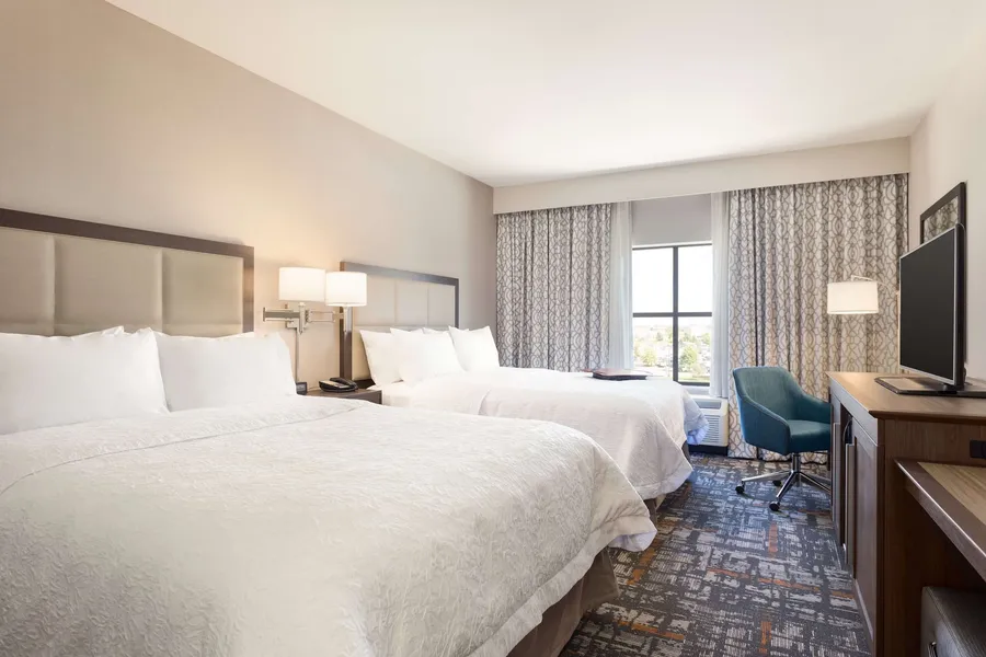 Hampton Inn & Suites West Des Moines/SW Mall Area hotel detail image 6