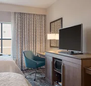 Hampton Inn & Suites West Des Moines/SW Mall Area hotel detail image 7