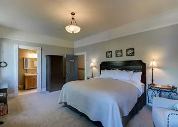 Winchester Inn hotel thumbnail 8