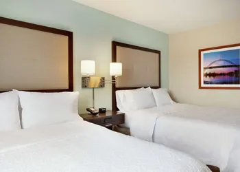 Hampton Inn Clackamas hotel thumbnail 7