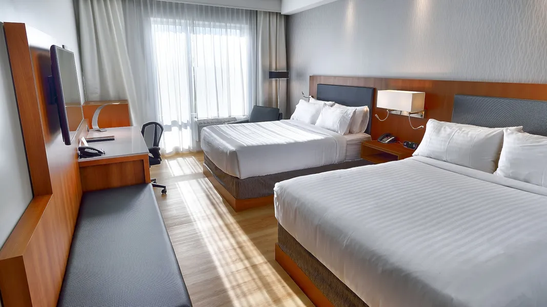 Holiday Inn Express & Suites Vaudreuil by IHG hotel detail image 6