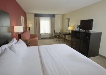 Holiday Inn Express New Albany by IHG hotel thumbnail 2