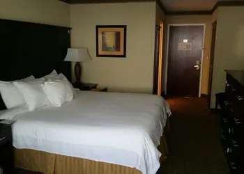 Newburgh Inn hotel thumbnail 6