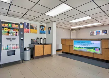 Motel 6 Sulphur, LA hotel thumbnail 2
