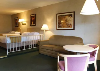Impala Island Inn hotel thumbnail 7