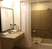 Holiday Inn Express Pittsburgh East - Mall Area by IHG hotel detail image 4
