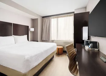 Hampton Inn Manhattan/Times Square Central hotel thumbnail 5