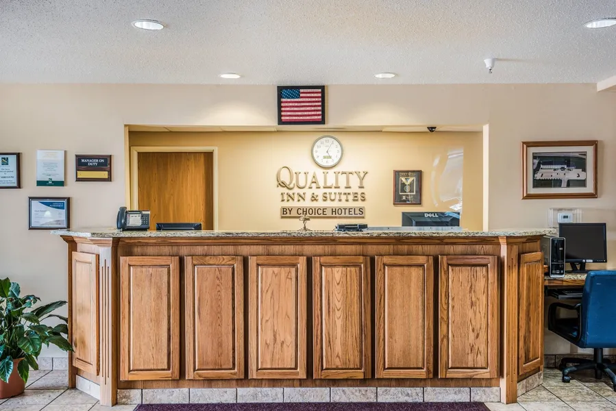 Quality Inn & Suites Eldridge Davenport North hotel detail image 6