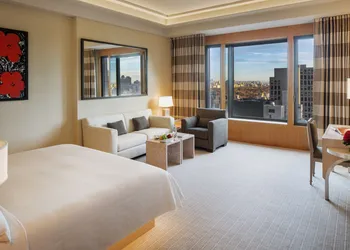 Four Seasons Hotel New York hotel thumbnail 8