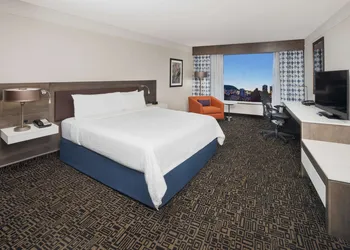 Hilton Garden Inn Montréal Centre-ville hotel thumbnail 7