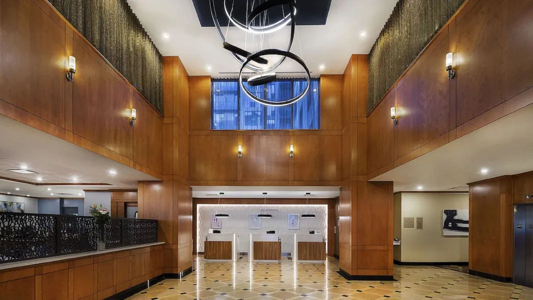 Hilton Garden Inn Montréal Centre-ville hotel detail image 2