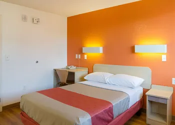 Motel 6 Denver, CO – Downtown hotel thumbnail 6