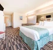 Microtel Inn & Suites by Wyndham Claremore hotel detail image 3