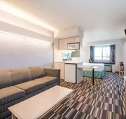 Microtel Inn & Suites by Wyndham Claremore hotel detail image 7