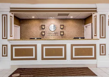 Comfort Inn & Suites Plattsburgh - Morrisonville hotel thumbnail 2