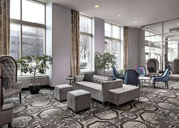 DoubleTree Suites by Hilton Hotel Detroit Downtown - Fort Shelby hotel thumbnail 2