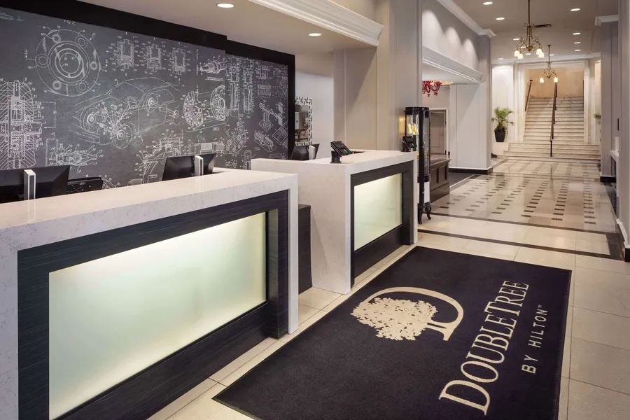 DoubleTree Suites by Hilton Hotel Detroit Downtown - Fort Shelby hotel detail image 6