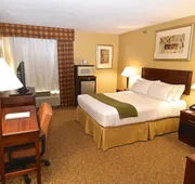 Holiday Inn Express & Suites St. Louis West - Fenton by IHG hotel detail image 4