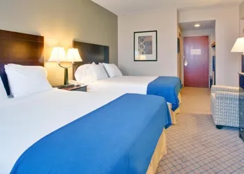 Holiday Inn Express Sault Ste. Marie by IHG hotel thumbnail 3