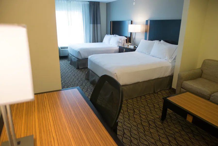 Holiday Inn Express Hotel & Suites Chanhassen by IHG hotel detail image 2