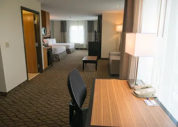 Holiday Inn Express Hotel & Suites Chanhassen by IHG hotel thumbnail 5
