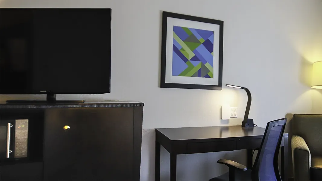 Holiday Inn Express & Suites Ironton by IHG hotel detail image 6