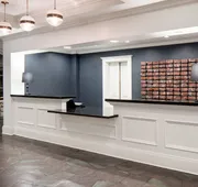 Holiday Inn FRENCH QUARTER-CHATEAU LEMOYNE by IHG hotel detail image 4
