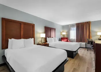 Quality Inn Waverly hotel thumbnail 6