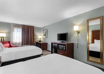 Quality Inn Waverly hotel thumbnail 8