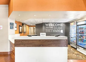 Hampton Inn & Suites Phoenix-Goodyear hotel thumbnail 3