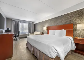 Best Western Hotel Brossard hotel thumbnail 8