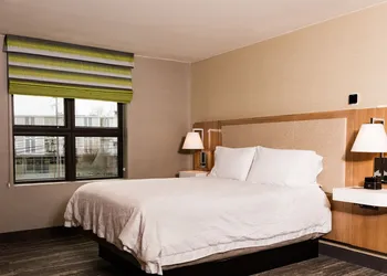 Hampton Inn & Suites Seattle-Downtown hotel thumbnail 4