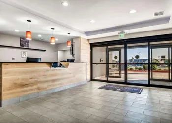 Country Inn & Suites by Radisson, Oklahoma City at Northwest Expressway, OK hotel thumbnail 6