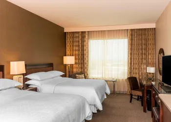 Sheraton Mesa Hotel at Wrigleyville West hotel thumbnail 5