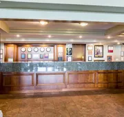 The Plaza Inn & Suites hotel detail image 4